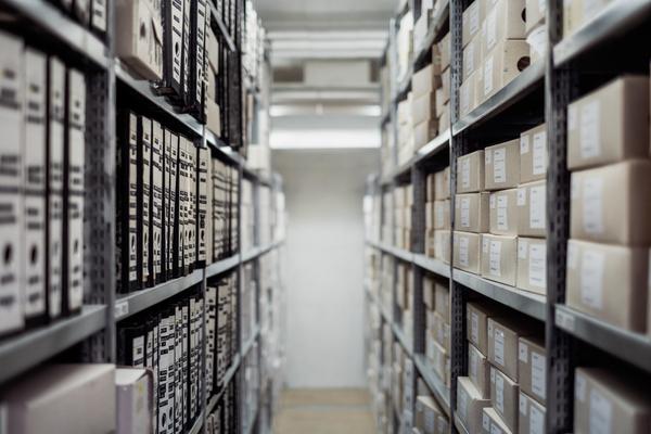 Centralized inventory, warehouse | Shopify Retail blog